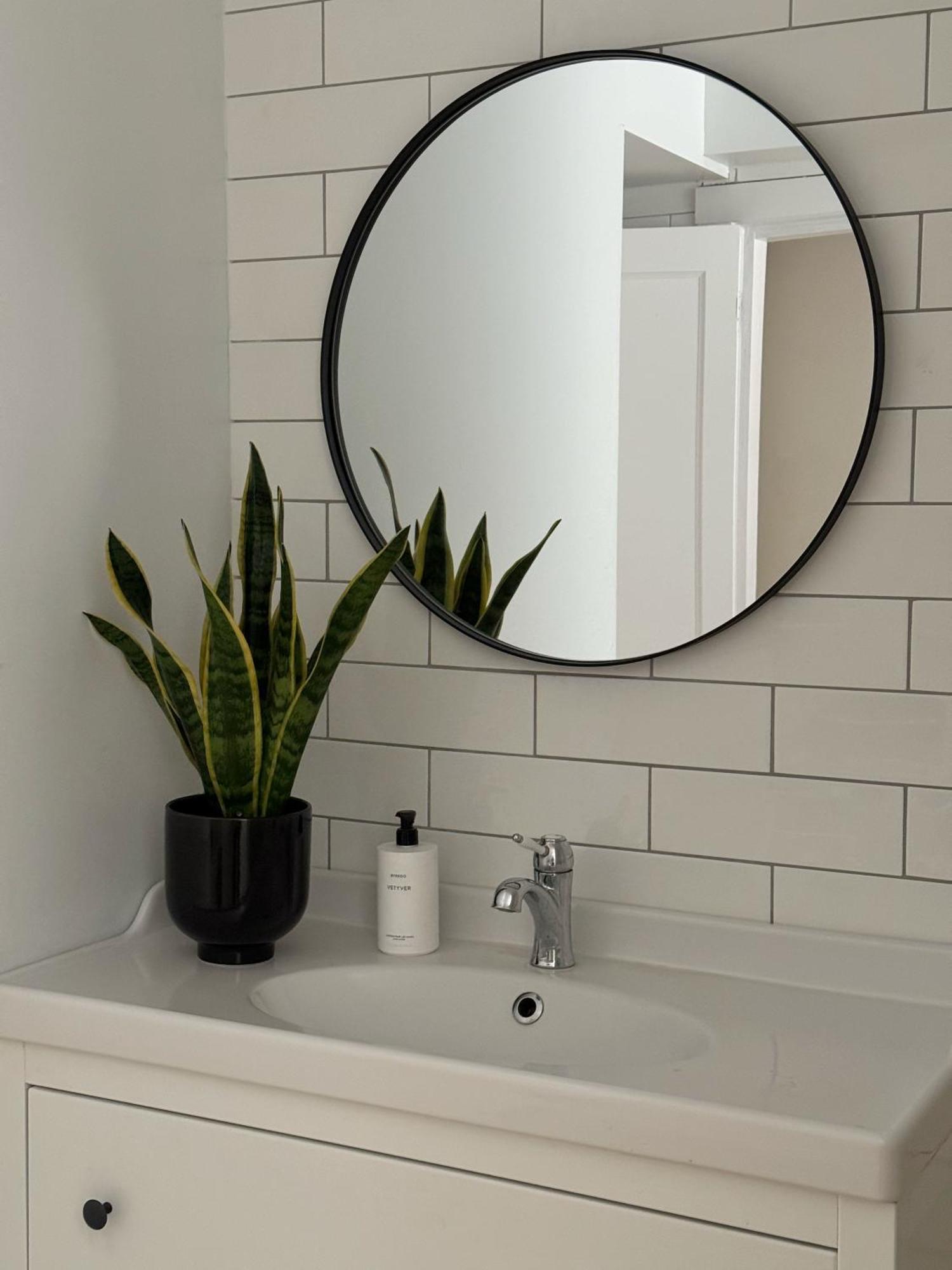Comfortable And Stylish Apartment In Quiet Area Downtown Ρέυκιαβικ Εξωτερικό φωτογραφία